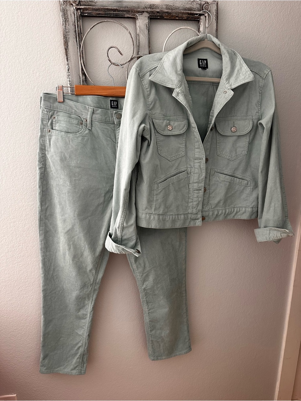 GAP Womens Mint Green Sage Utility Jacket and matching pants